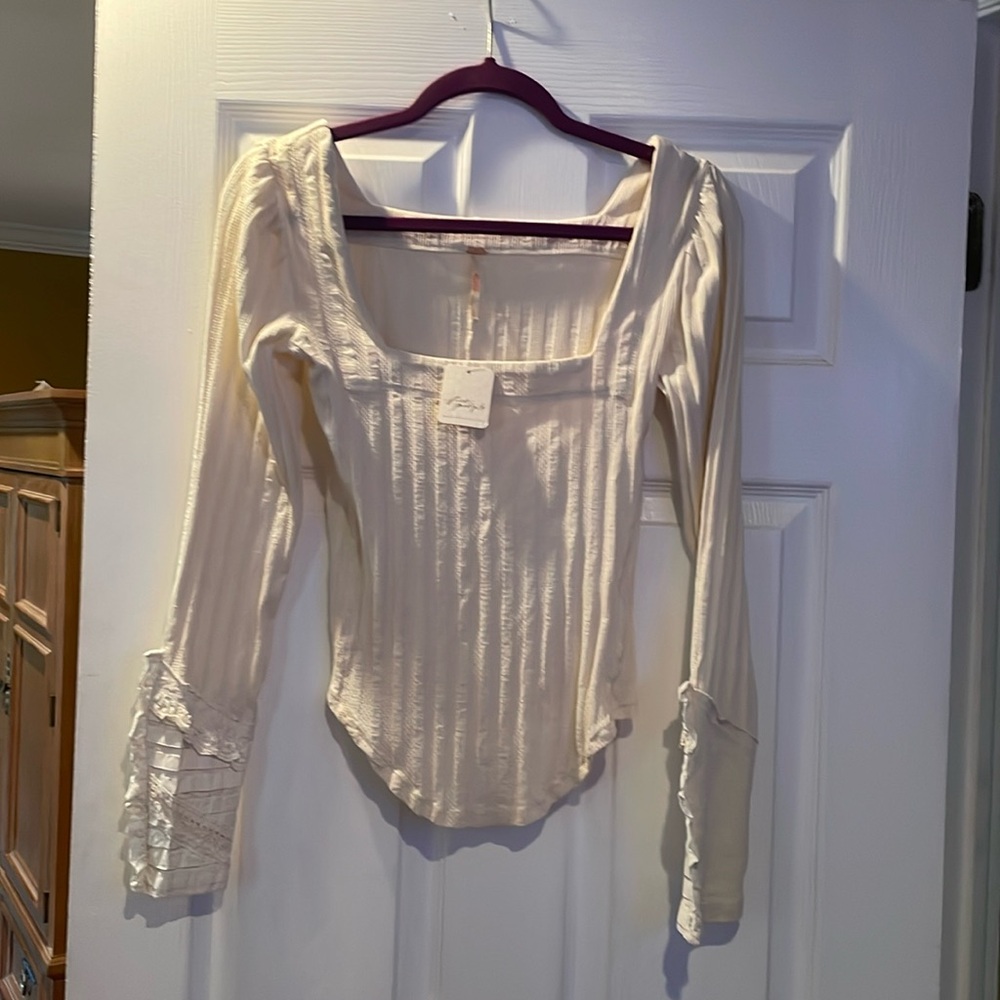 NWT free people small nilla cream